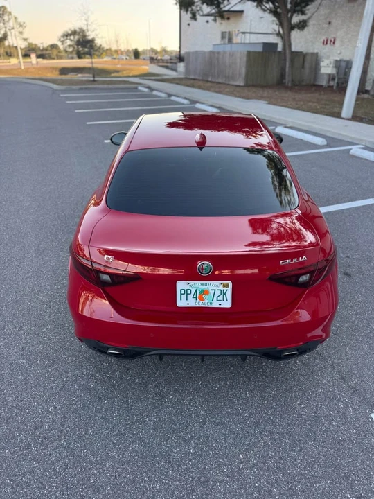2019 Alfa Romeo Giulia - Image 4 of 13