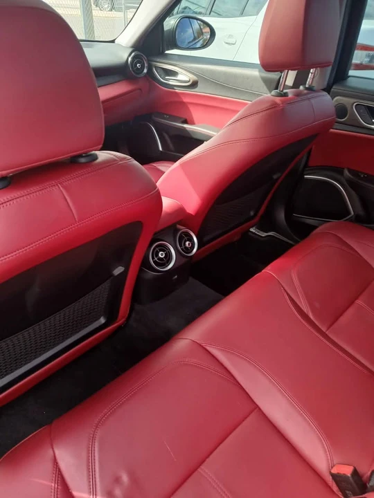 2019 Alfa Romeo Giulia - Image 3 of 20