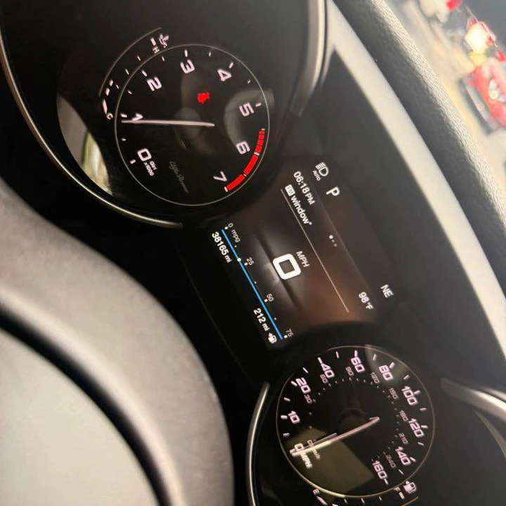 2019 Alfa Romeo Giulia - Image 12 of 12