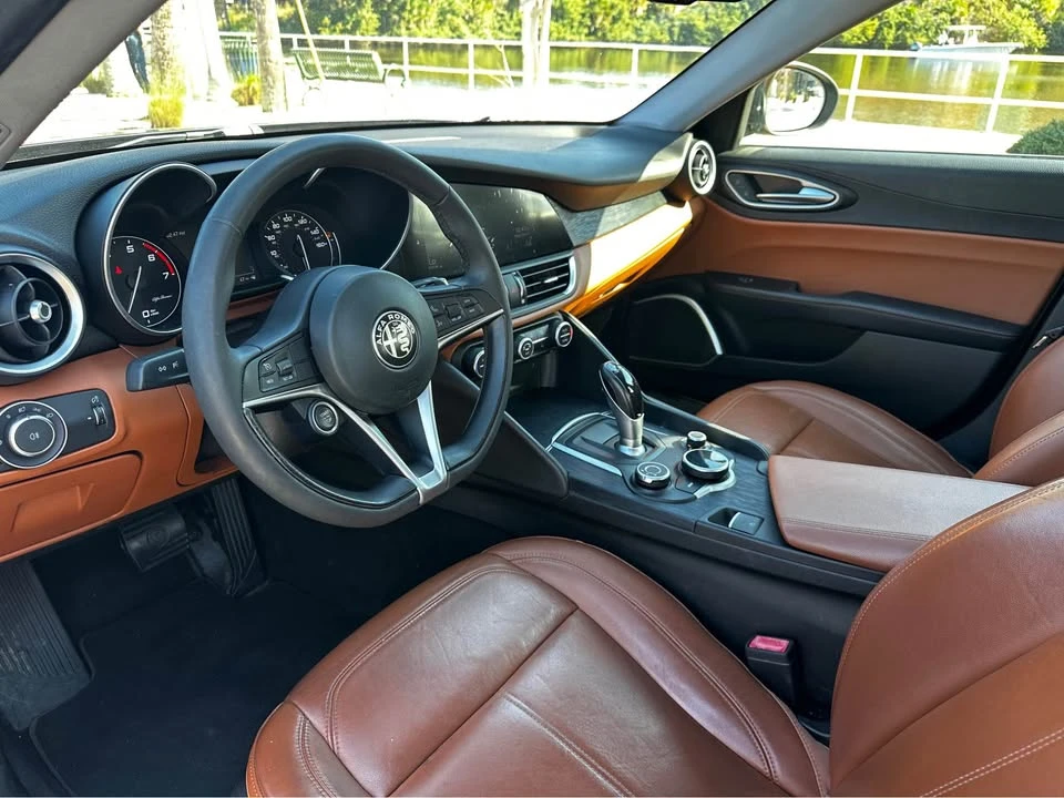 2019 Alfa Romeo Giulia - Image 3 of 19