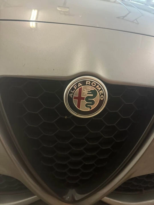 2019 Alfa Romeo Giulia - Image 3 of 10