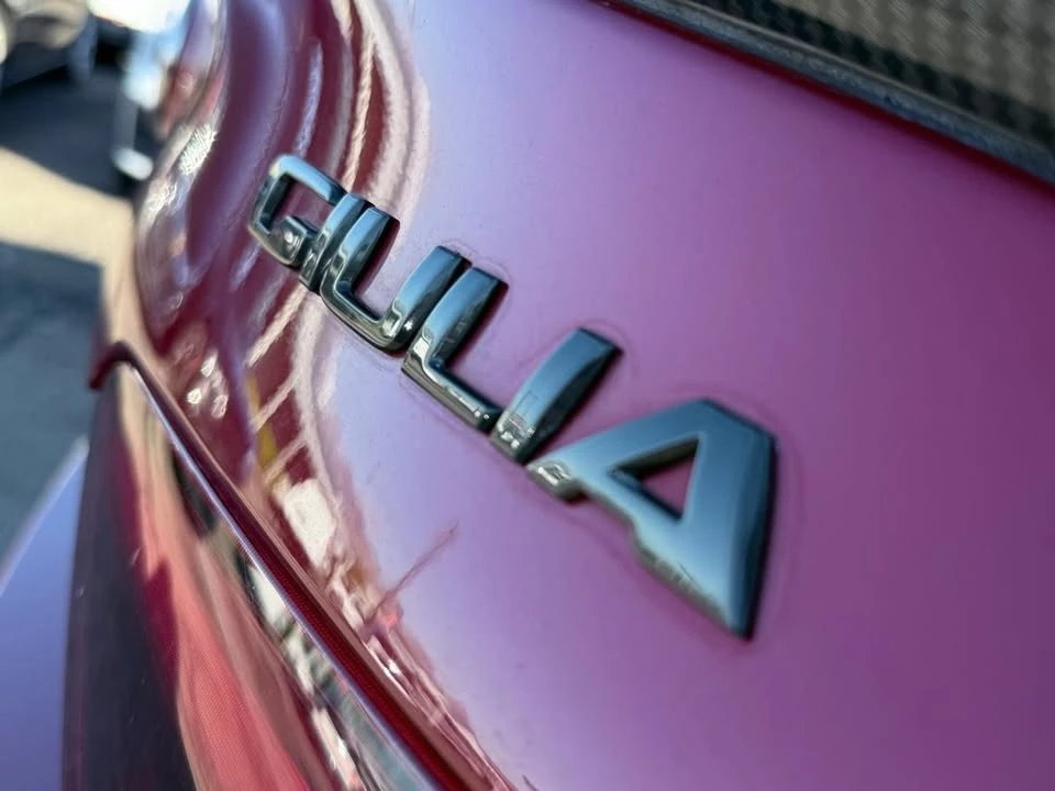 2019 Alfa Romeo Giulia - Image 8 of 15