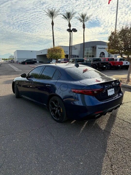 2019 Alfa Romeo Giulia - Image 3 of 11