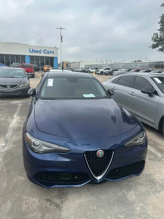 2019 Alfa Romeo Giulia - Image 2 of 6