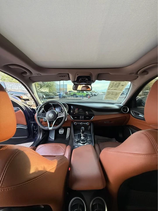 2019 Alfa Romeo Giulia - Image 11 of 11