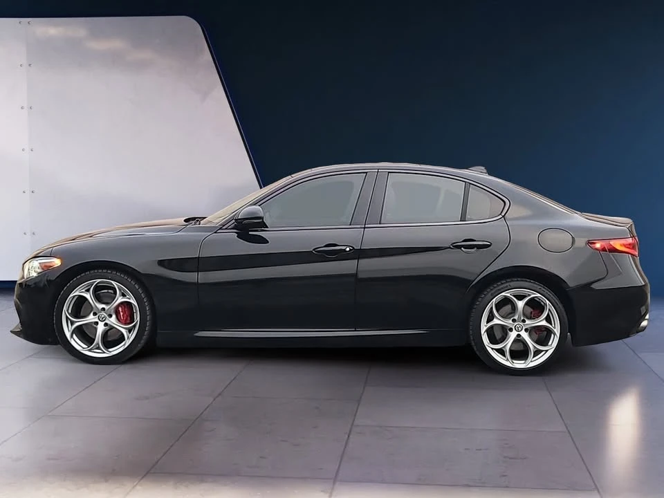 2019 Alfa Romeo Giulia - Image 2 of 18