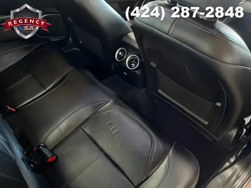 2019 Alfa Romeo Giulia - Image 19 of 19