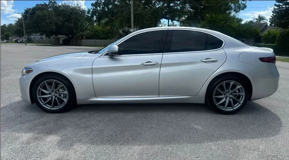 2019 Alfa Romeo Giulia - Image 2 of 8
