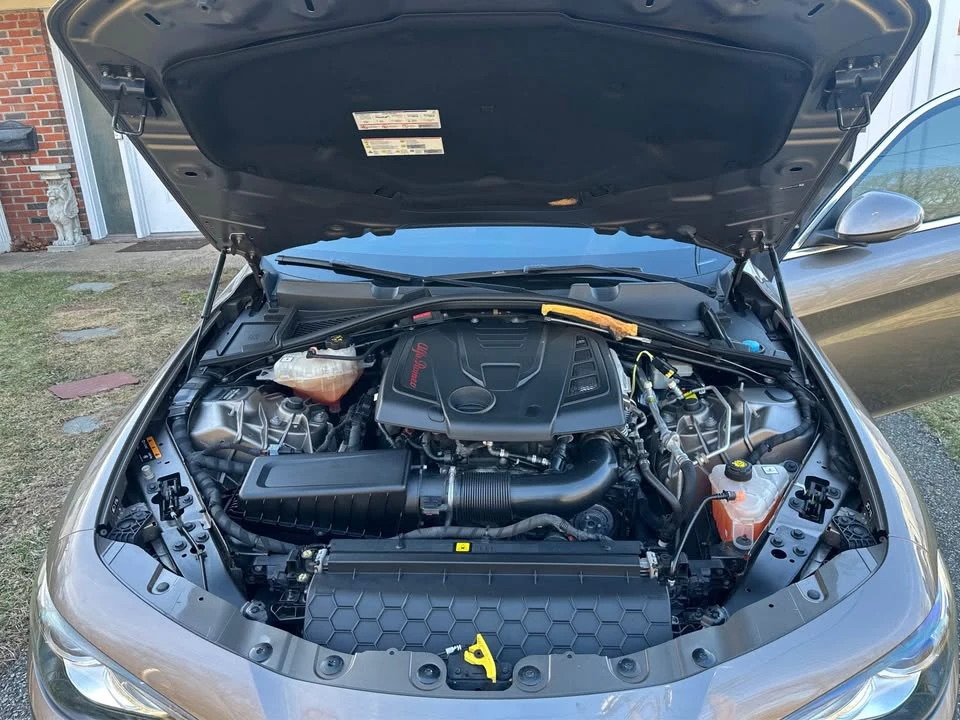 2019 Alfa Romeo Giulia - Image 9 of 9