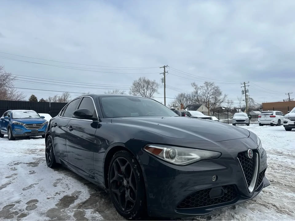 2019 Alfa Romeo Giulia - Image 3 of 13