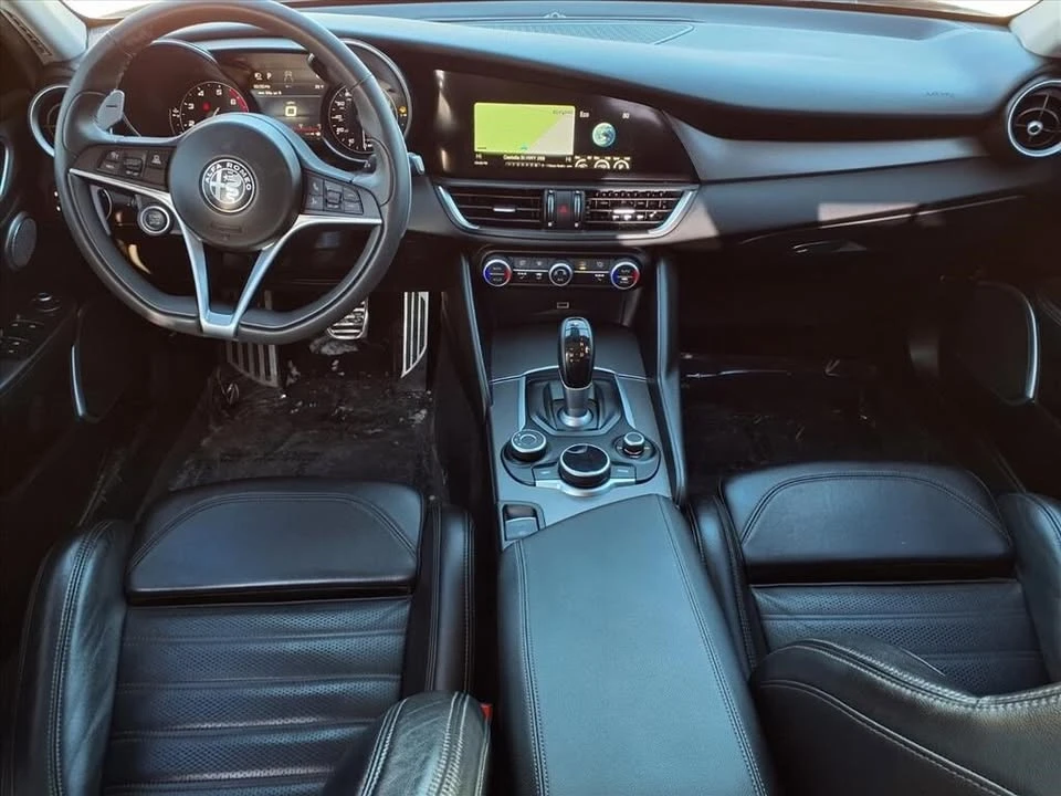 2019 Alfa Romeo Giulia - Image 6 of 14