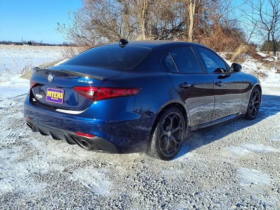 2019 Alfa Romeo Giulia - Image 4 of 14