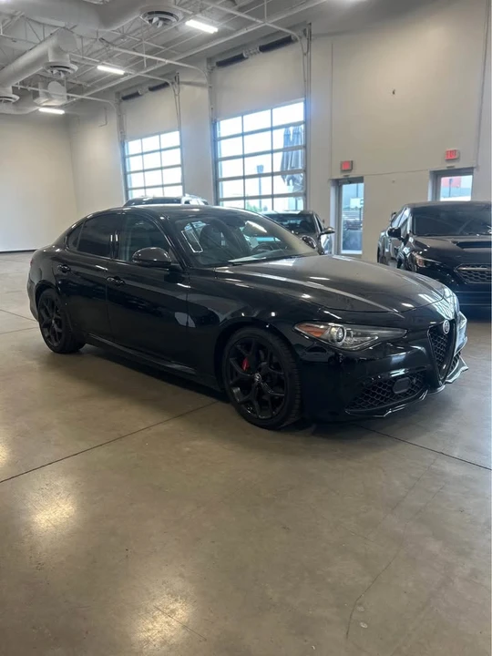 2019 Alfa Romeo Giulia - Image 3 of 13