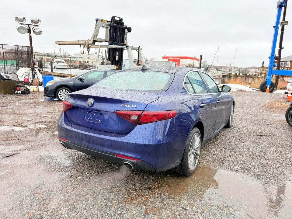 2019 Alfa Romeo Giulia - Image 3 of 9