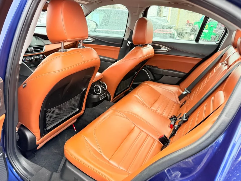 2019 Alfa Romeo Giulia - Image 6 of 9
