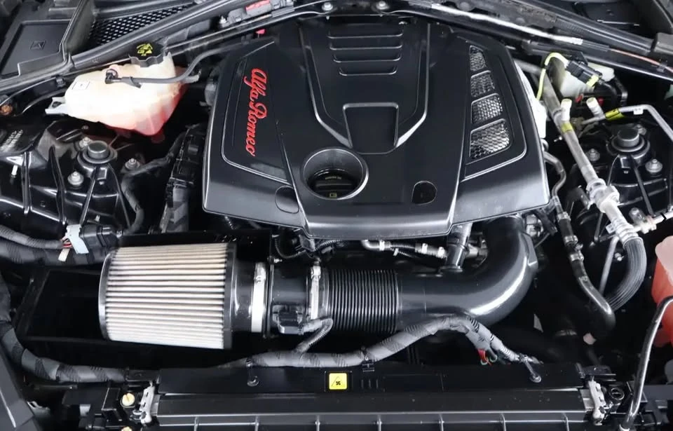 2019 Alfa Romeo Giulia - Image 4 of 4