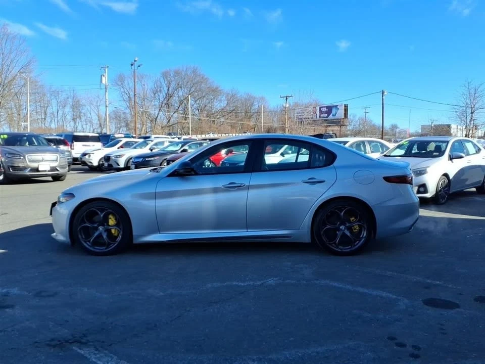 2019 Alfa Romeo Giulia - Image 4 of 20