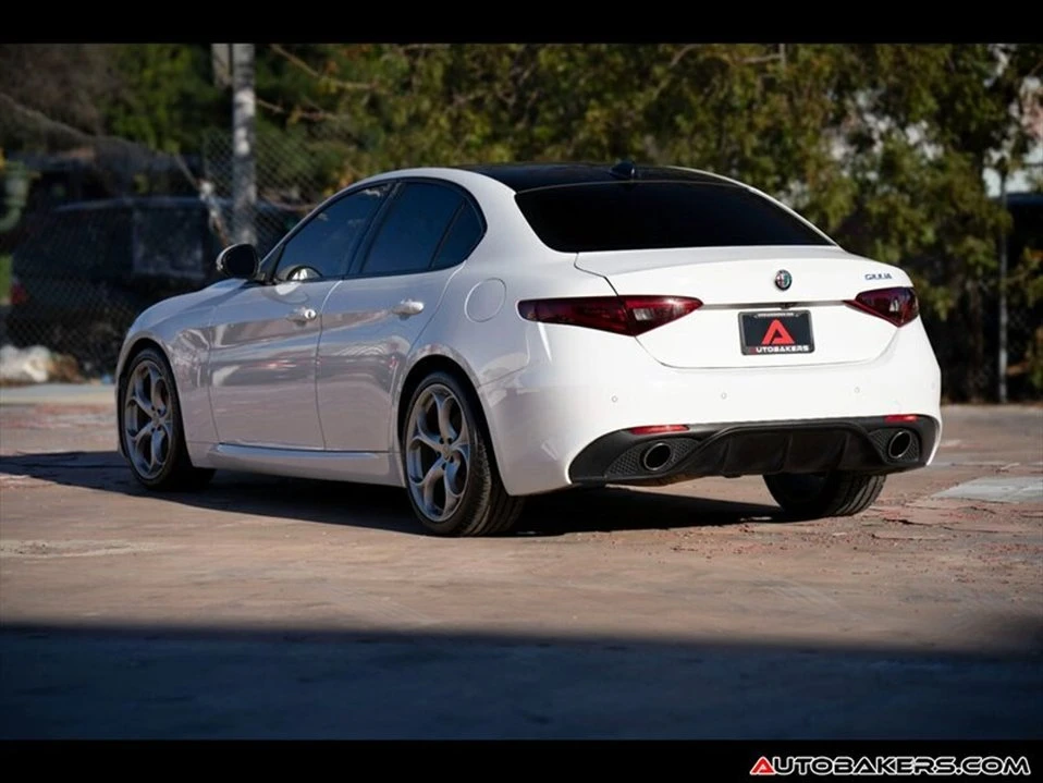 2019 Alfa Romeo Giulia - Image 3 of 20