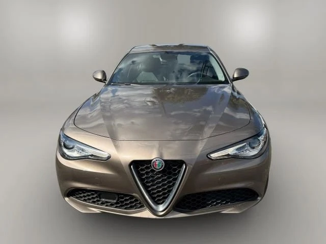 2019 Alfa Romeo Giulia - Image 3 of 11