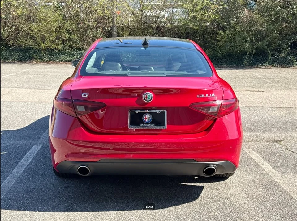 2019 Alfa Romeo Giulia - Image 4 of 11