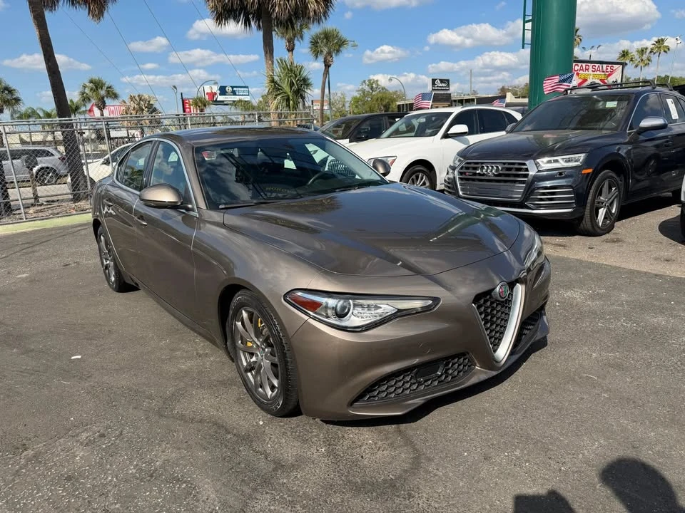 2019 Alfa Romeo Giulia - Image 2 of 14