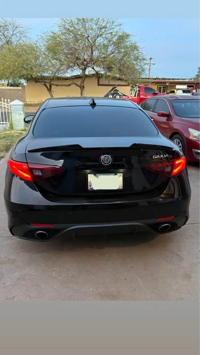 2019 Alfa Romeo Giulia - Image 3 of 8