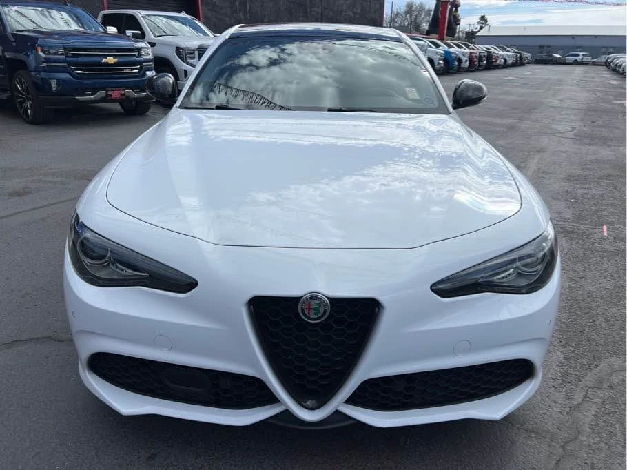 2019 Alfa Romeo Giulia - Image 2 of 13