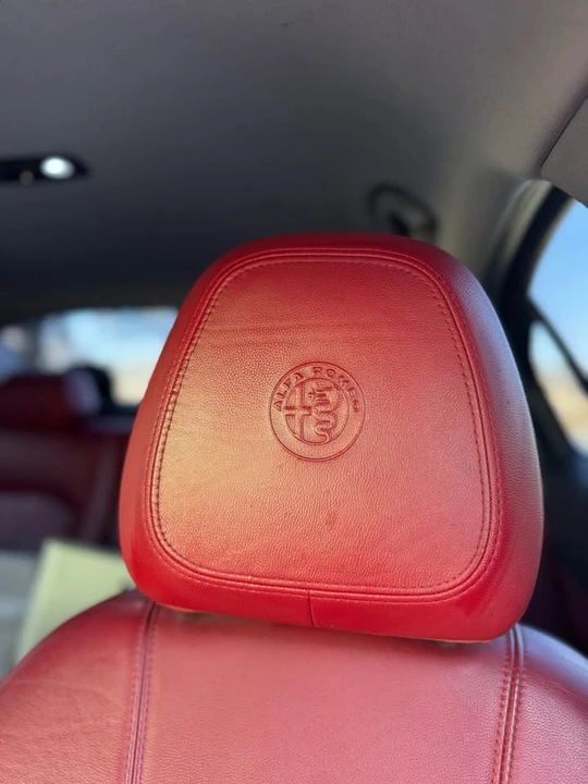 2019 Alfa Romeo Giulia - Image 7 of 10