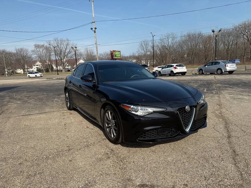 2019 Alfa Romeo Giulia - Image 4 of 20