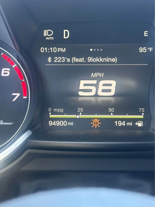 2019 Alfa Romeo Giulia - Image 8 of 8