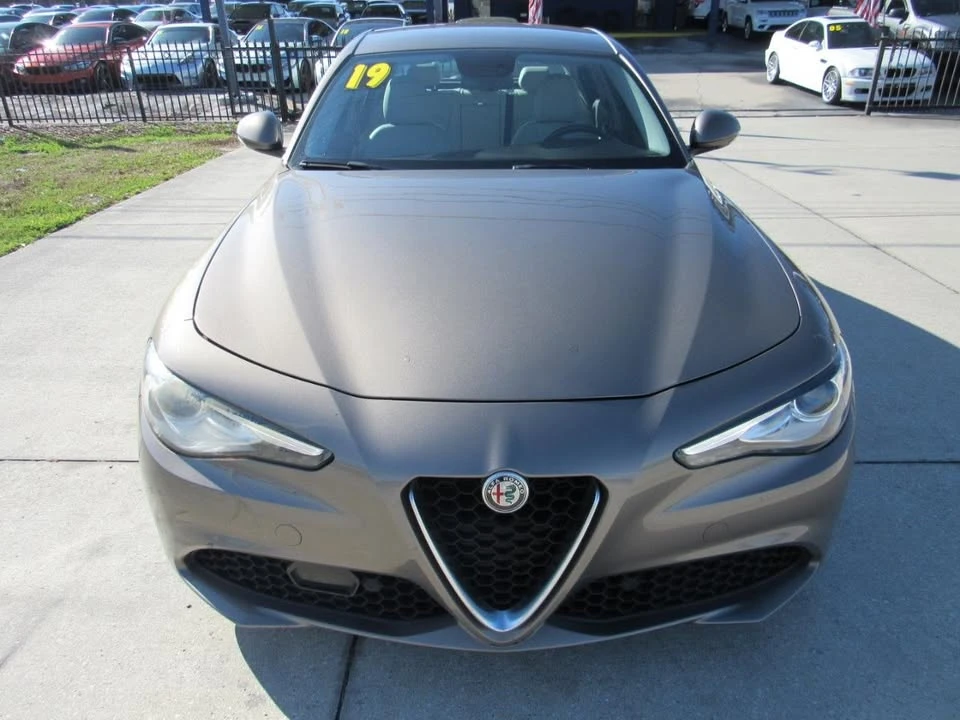 2019 Alfa Romeo Giulia - Image 2 of 19