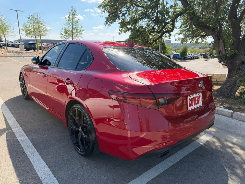 2019 Alfa Romeo Giulia - Image 6 of 8