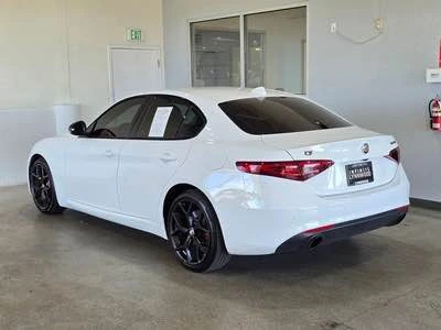 2019 Alfa Romeo Giulia - Image 3 of 7