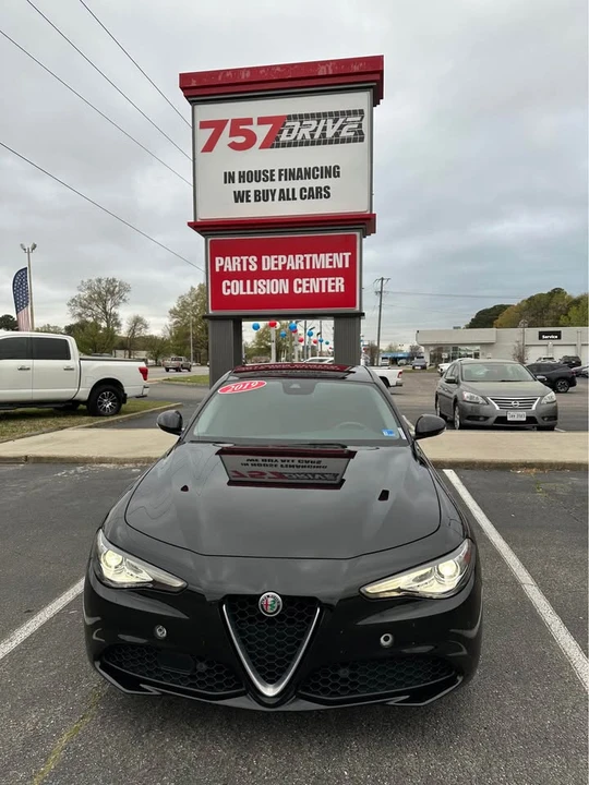 2019 Alfa Romeo Giulia - Image 2 of 14