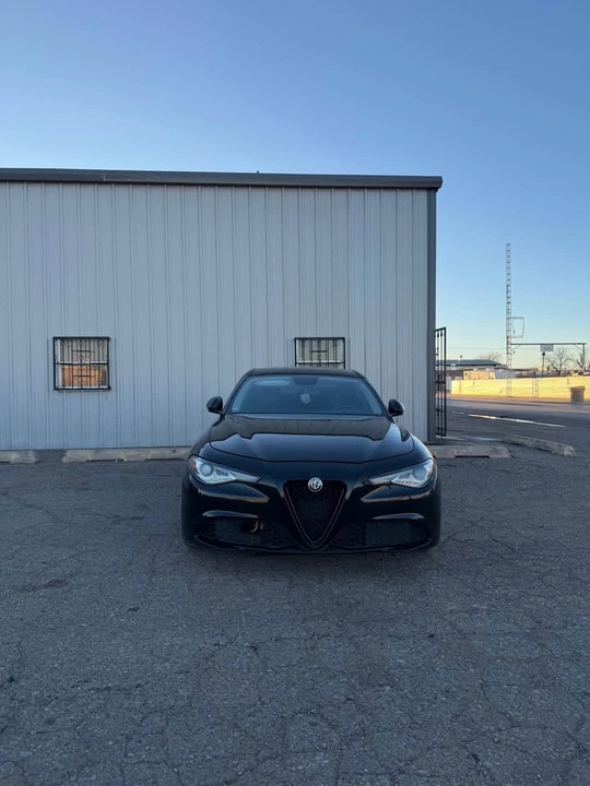 2019 Alfa Romeo Giulia - Image 3 of 8