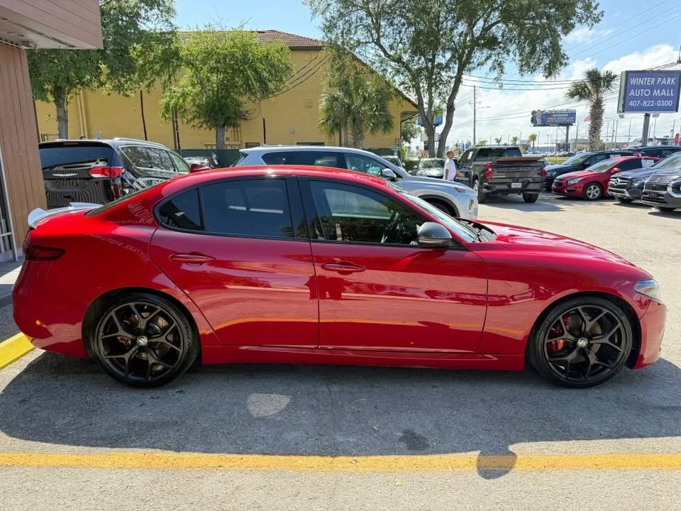 2019 Alfa Romeo Giulia - Image 4 of 18