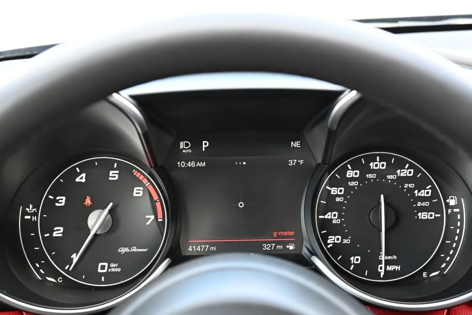 2019 Alfa Romeo Giulia - Image 6 of 11