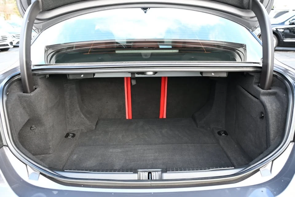 2019 Alfa Romeo Giulia - Image 10 of 11