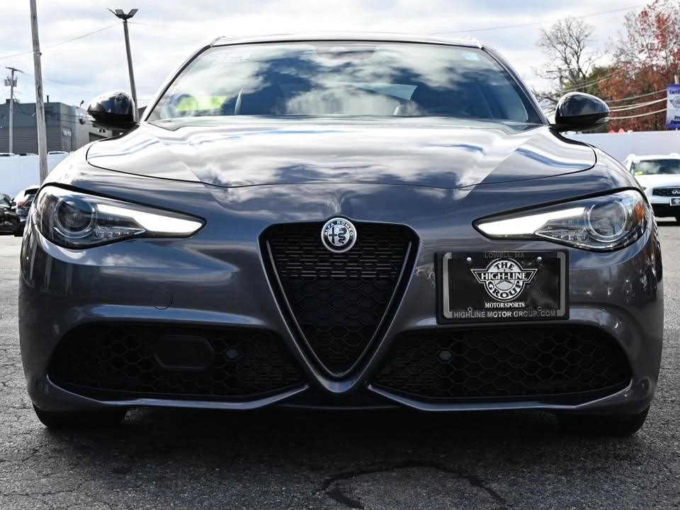 2019 Alfa Romeo Giulia - Image 2 of 11