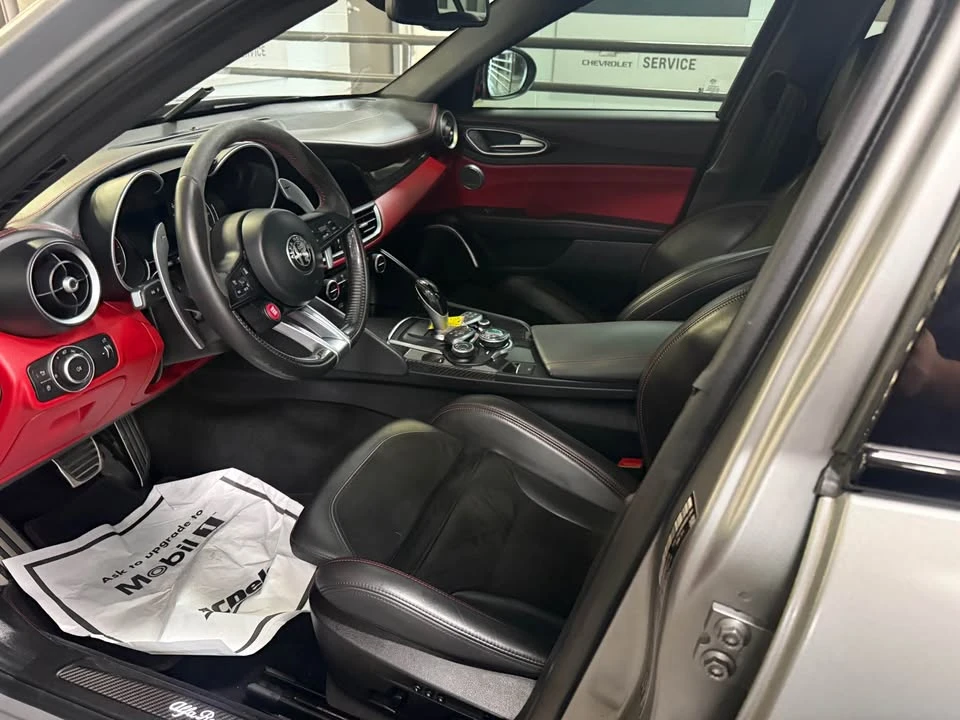 2019 Alfa Romeo Giulia - Image 4 of 6