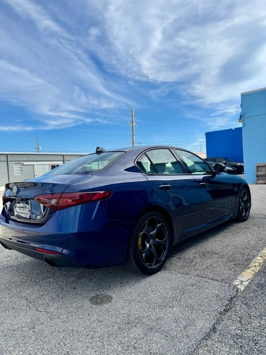 2019 Alfa Romeo Giulia - Image 8 of 21