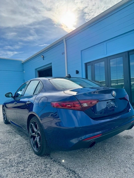 2019 Alfa Romeo Giulia - Image 6 of 21
