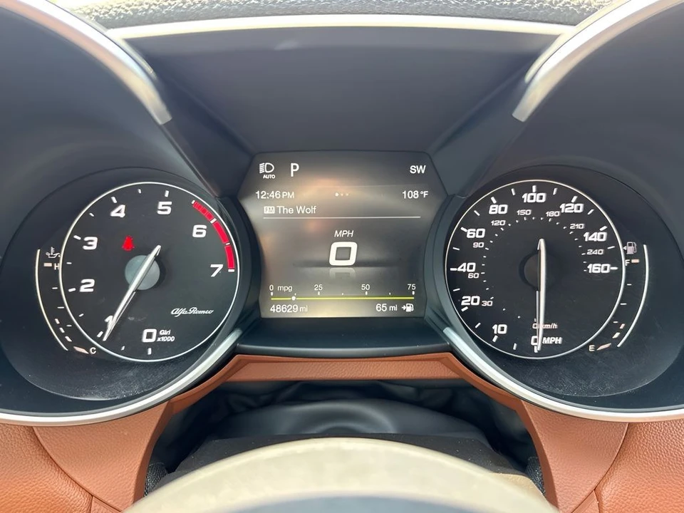 2019 Alfa Romeo Giulia - Image 22 of 31
