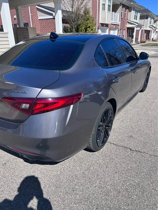 2019 Alfa Romeo Giulia - Image 5 of 15