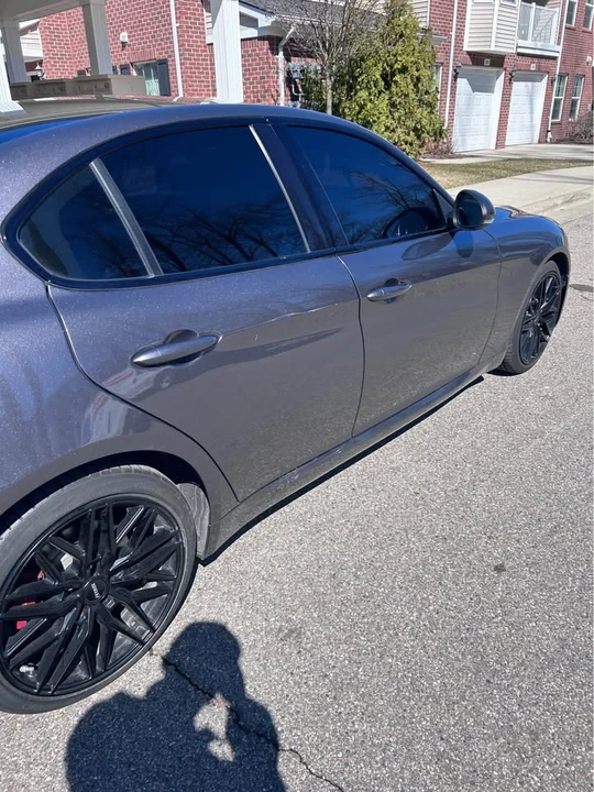 2019 Alfa Romeo Giulia - Image 3 of 15