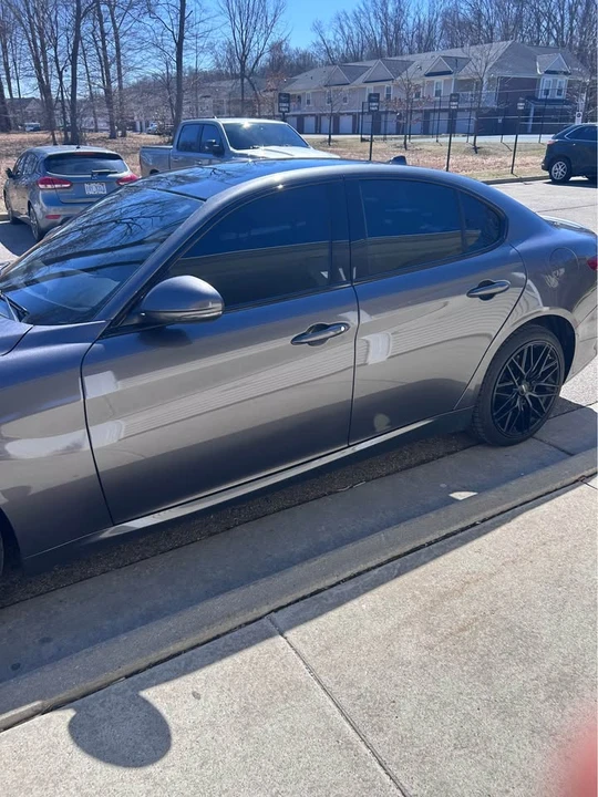 2019 Alfa Romeo Giulia - Image 2 of 15