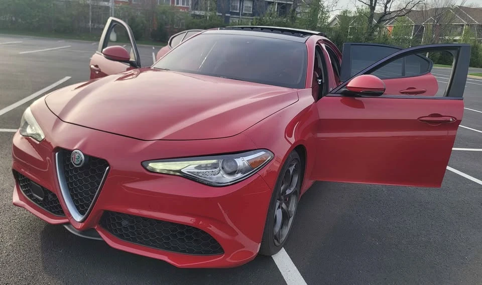 2019 Alfa Romeo Giulia - Image 8 of 18