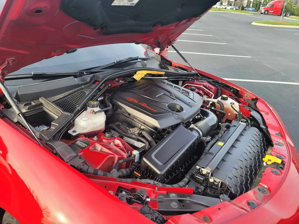2019 Alfa Romeo Giulia - Image 5 of 18