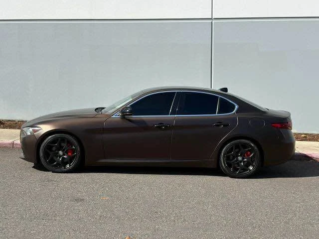 2019 Alfa Romeo Giulia - Image 6 of 20