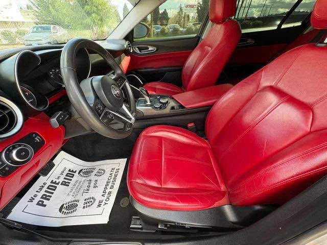 2019 Alfa Romeo Giulia - Image 20 of 20